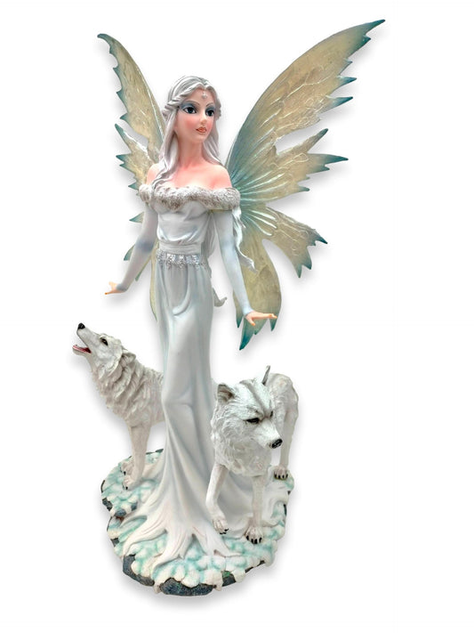 An elf named Blanca with her two arctic wolves