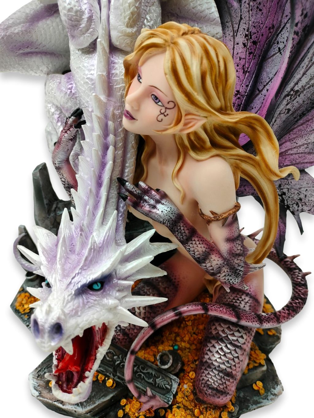 Elf Dragonia mit Drache