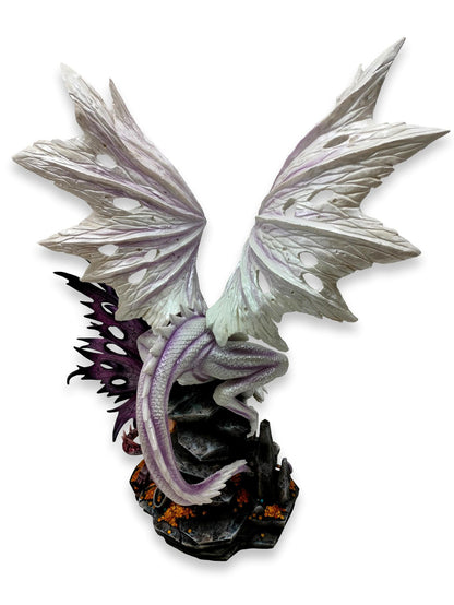 Elf Dragonia mit Drache