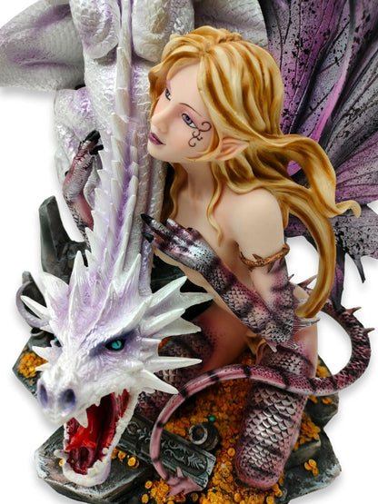 Elf Dragonia mit Drache