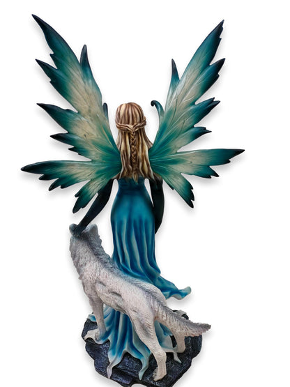 Die Elfe Bluewolva mit ihrem Wolf
