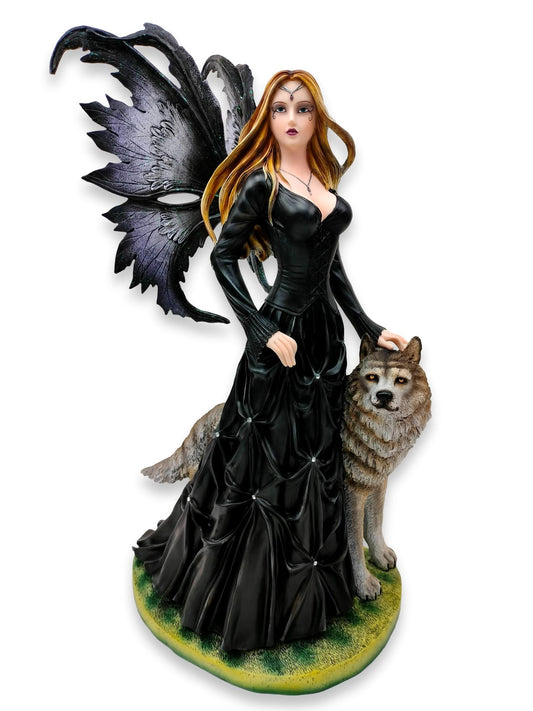 Elf Nouroupia with her wolf