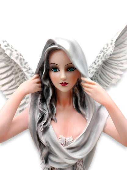 Elf Dovina et ses pigeons