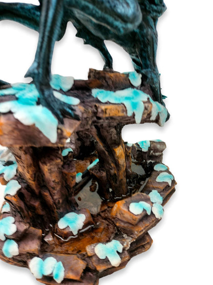 Dragon sauvage sur un rocher