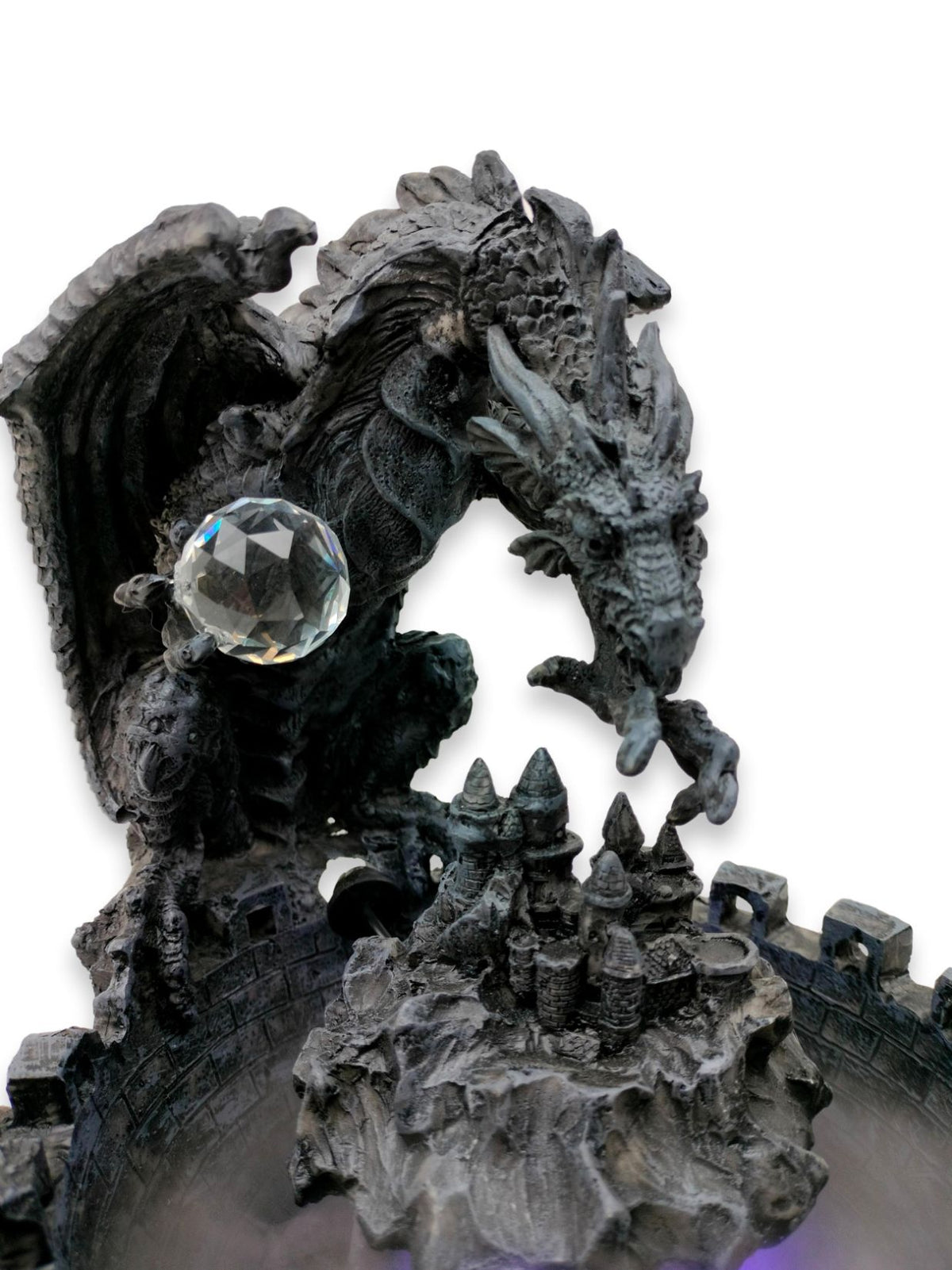 Mistmaker, met zwarte draak