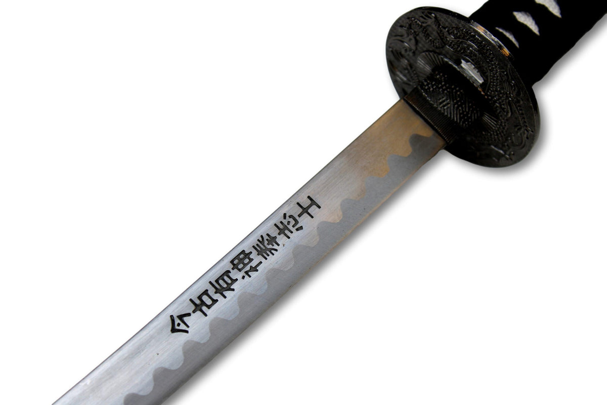 Last Samurai katana, gegraveerd.