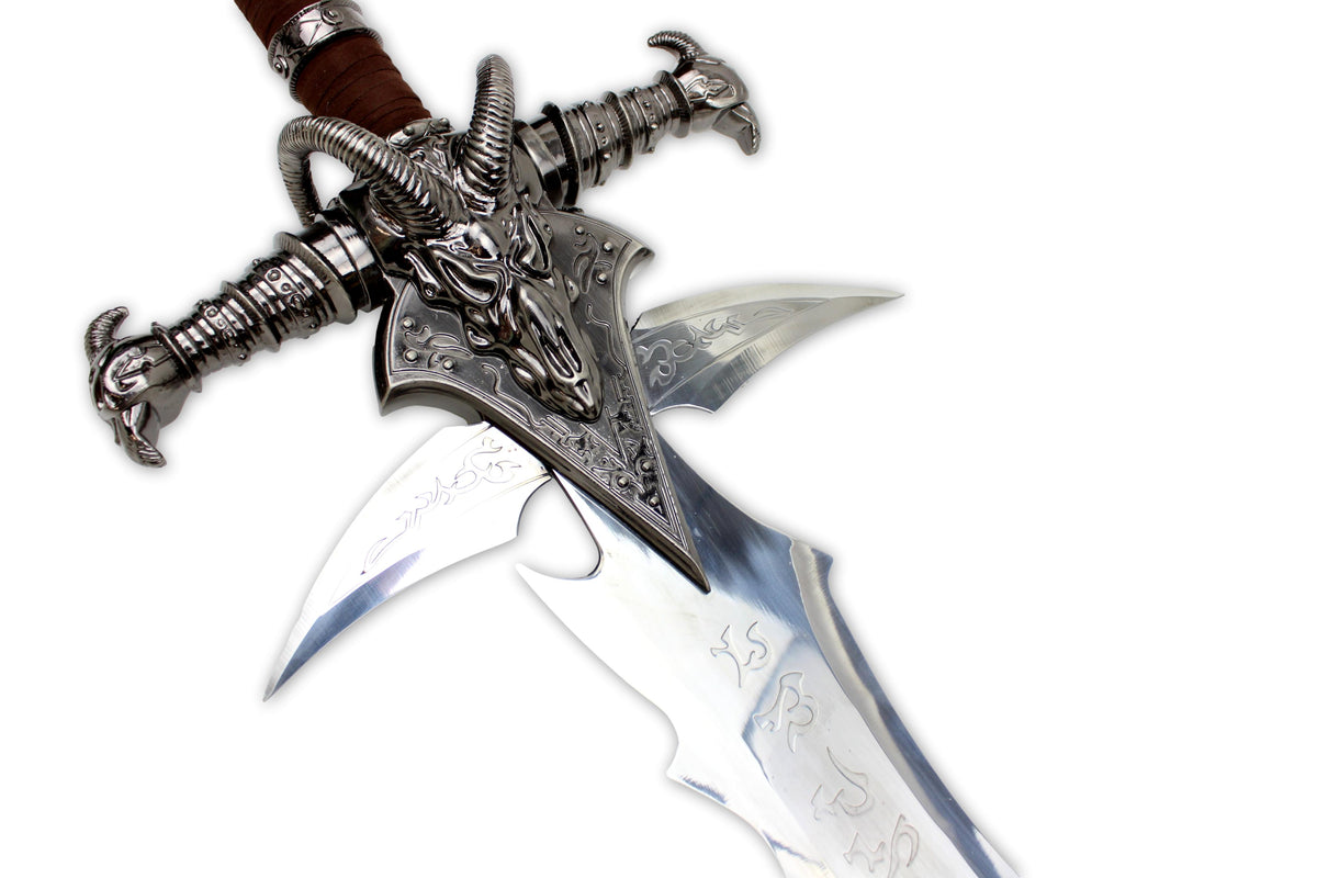Frostmourne, l'épée du Roi-Liche dans Warcraft