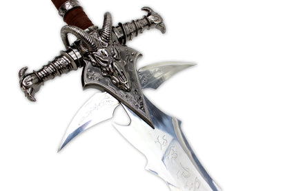 Frostmourne, l'épée du Roi-Liche dans Warcraft